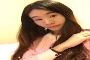 <span>男主是人鱼女主是饲养员的小说</span>  